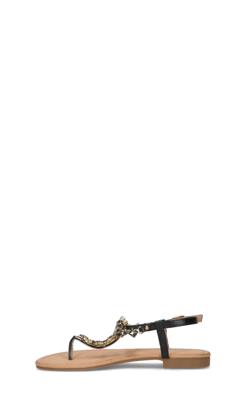 TOO LIKE - Image 4